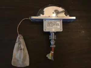 Beechcraft Bonanza G36 LH NAV/ACL light assembly P/N 84056-5